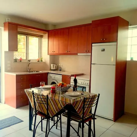 Summery Chania (Crete)